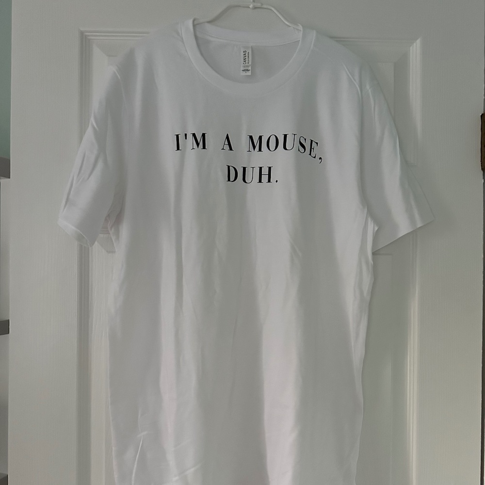 NWOT Mean Girls "I'm a Mouse, Duh" Tee, White, Large